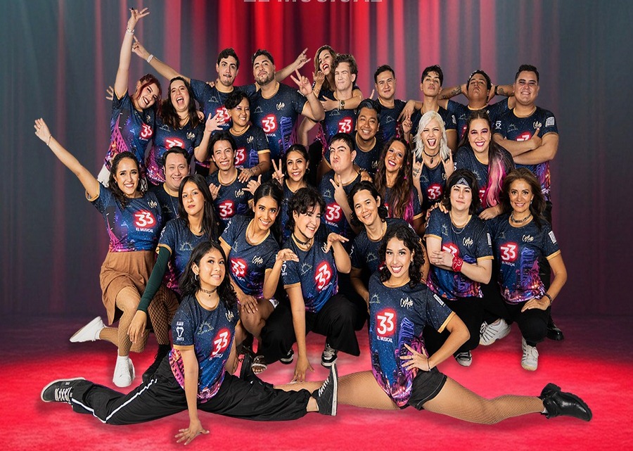 33 El Musical
