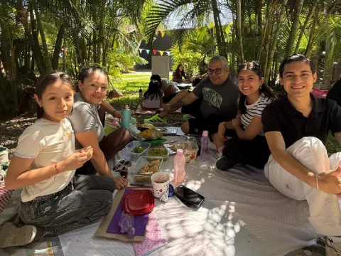 Picnic & Draw