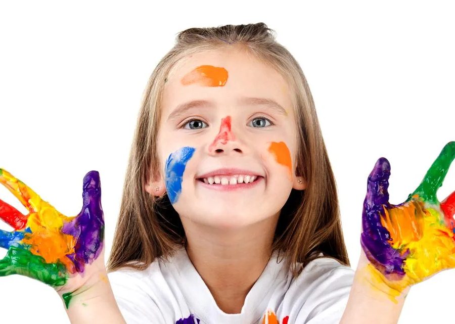 Artes plásticas para infancias