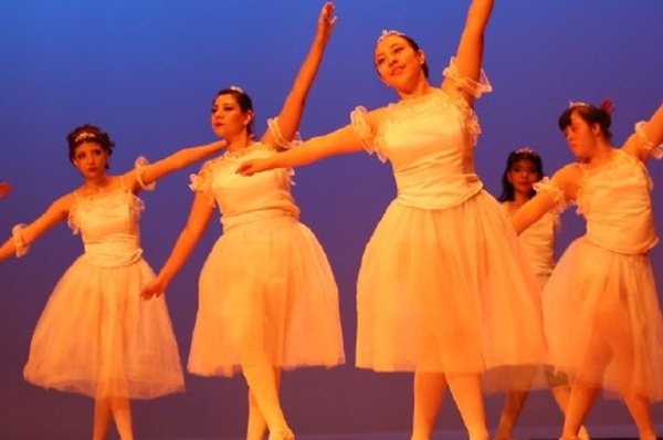 Convocatoria Ballet Adultos