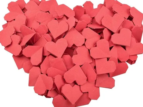 Corazones de papel