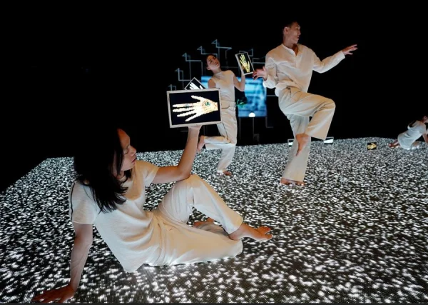 Dab Dance Project: >"hello world";