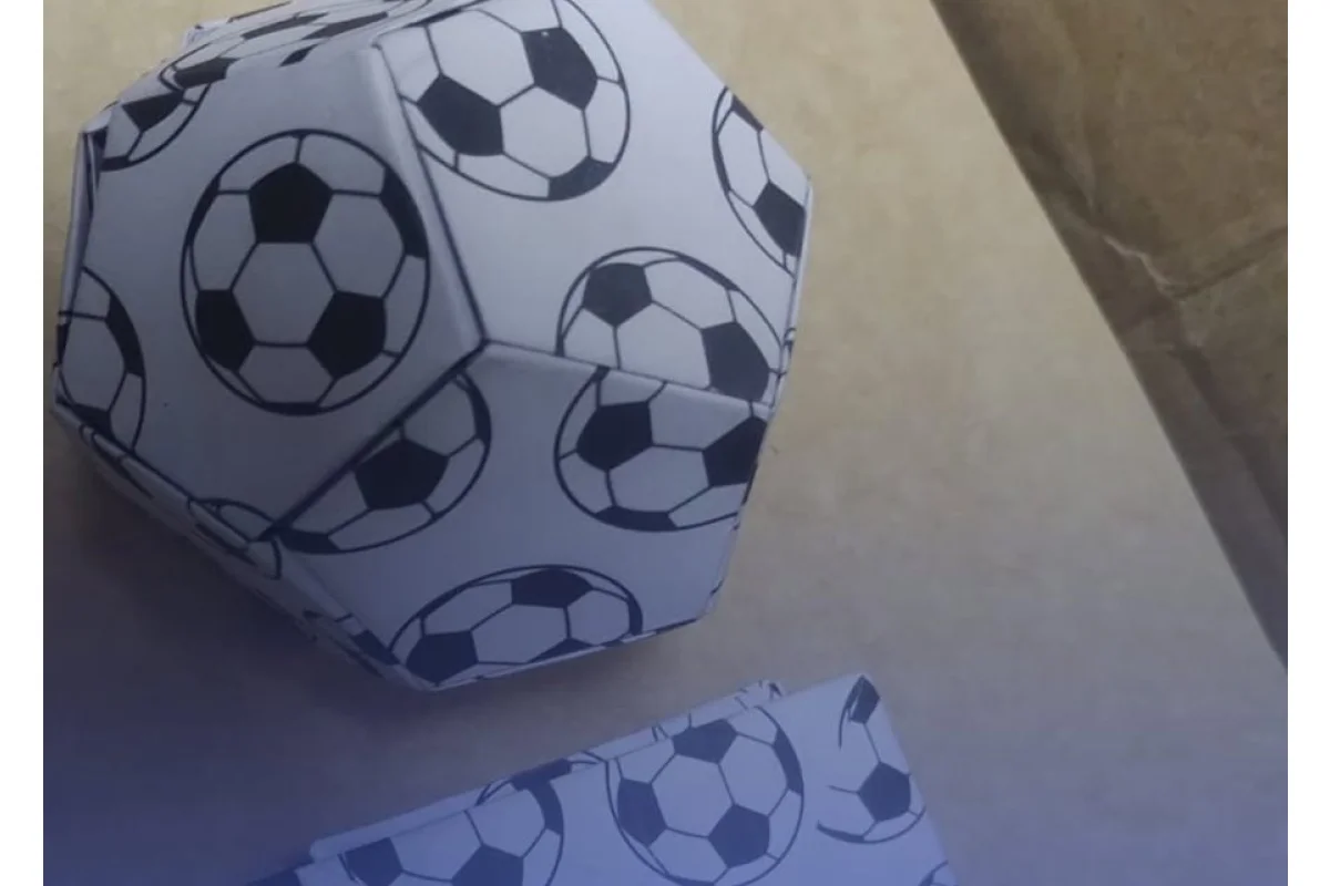 Desplegable futbolero