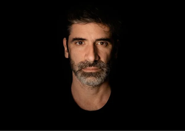 Thomas Quillardet: En Addicto