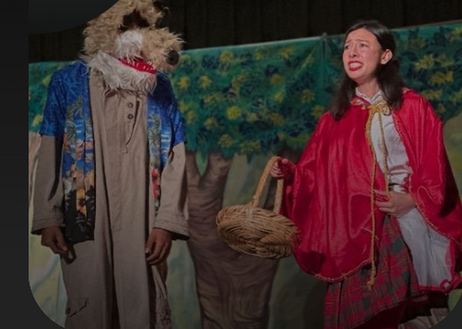 Caperucita Roja y El Lobo Feroz