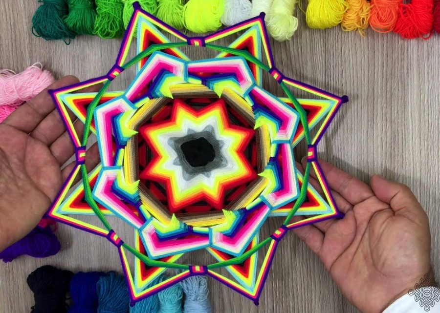 Tejiéndonos en comunidad: Mandalas tejidas y ojos de dios
