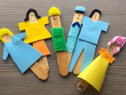 Construye tu propio muñeco quitapesares de papel