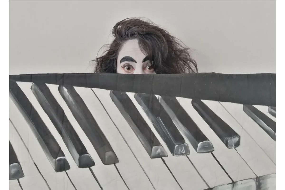 Moebius Teatro Clown: Pianina