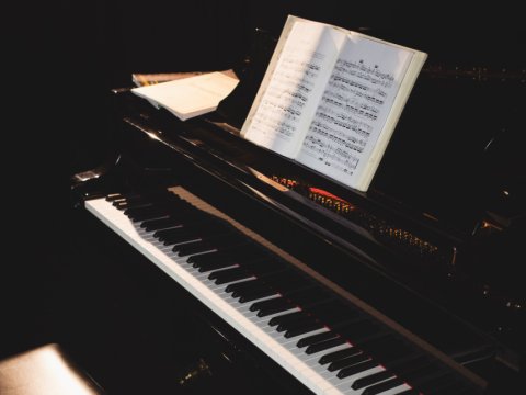 Piano y voz