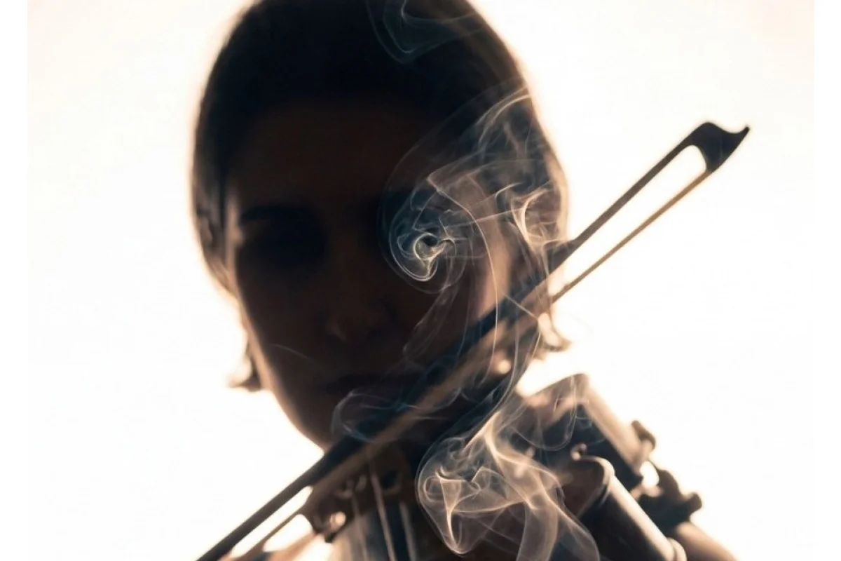 Preludio del encuentro: dueto de violas sobre lo efímero y eterno