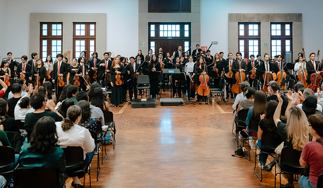Homenaje a los maestros en activo fundadores de la Orquesta Sinfónica del Instituto Nacional de Protección a la Infancia (OSINPI 1975-1979)
