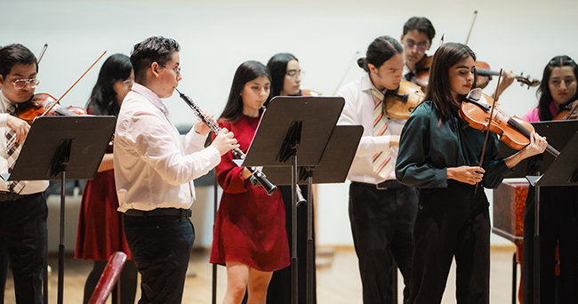 Homenaje a los maestros en activo fundadores de la Orquesta Sinfónica del Instituto Nacional de Protección a la Infancia (OSINPI 1975-1979)