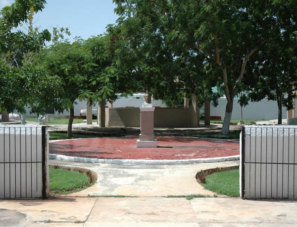 Centro Cultural Ricardo López Méndez