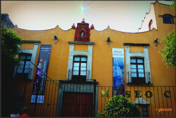 Centro Cultural Isidro Fabela Casa del Risco