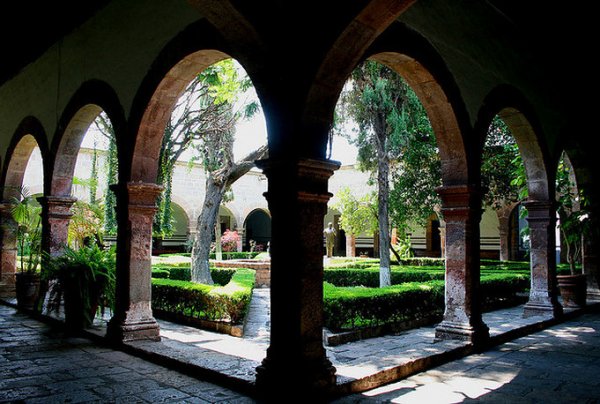 Conservatorio de las Rosas