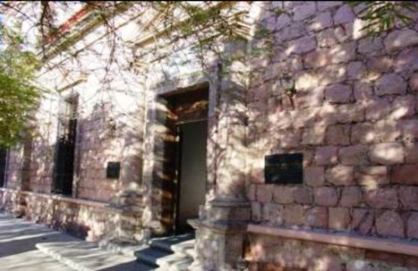 Biblioteca Pública Municipal Maestro Justo Sierra, La Paz