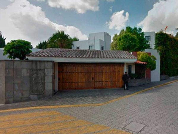 Casa Puebla
