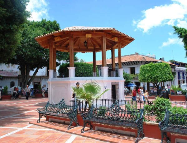 Plaza Borda