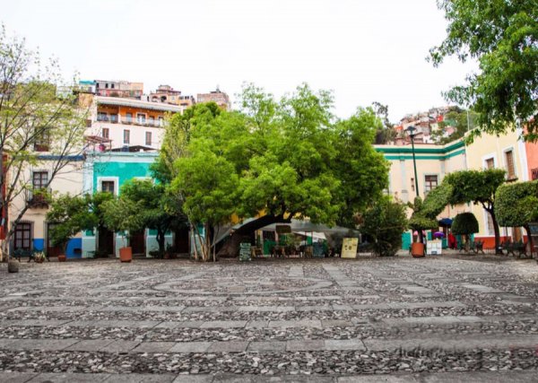 Plaza San Fernando