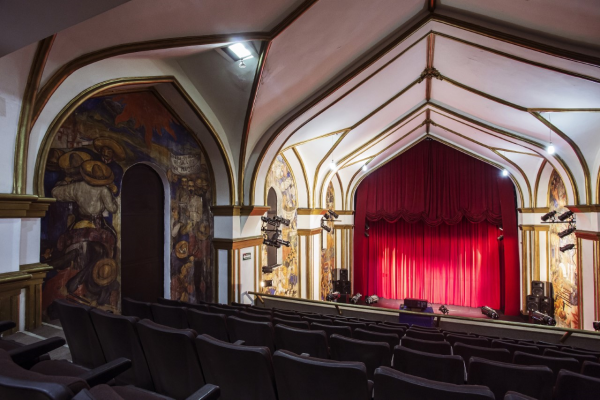 Teatro Sergio Magaña